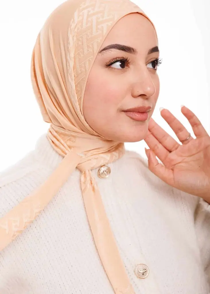 [PN-42657] طبقية خليجية - بيج باستيل