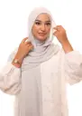 شال كريب حريري بالبوني "النينجا" - رمادي فاتح