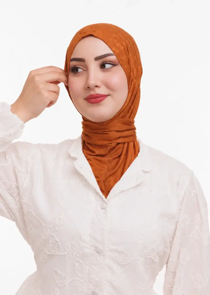 طبقية ليكرا جاكار - كراميل