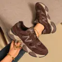 N-001 حذاء رياضي نسائي بتصميم عصري ونعل سميك