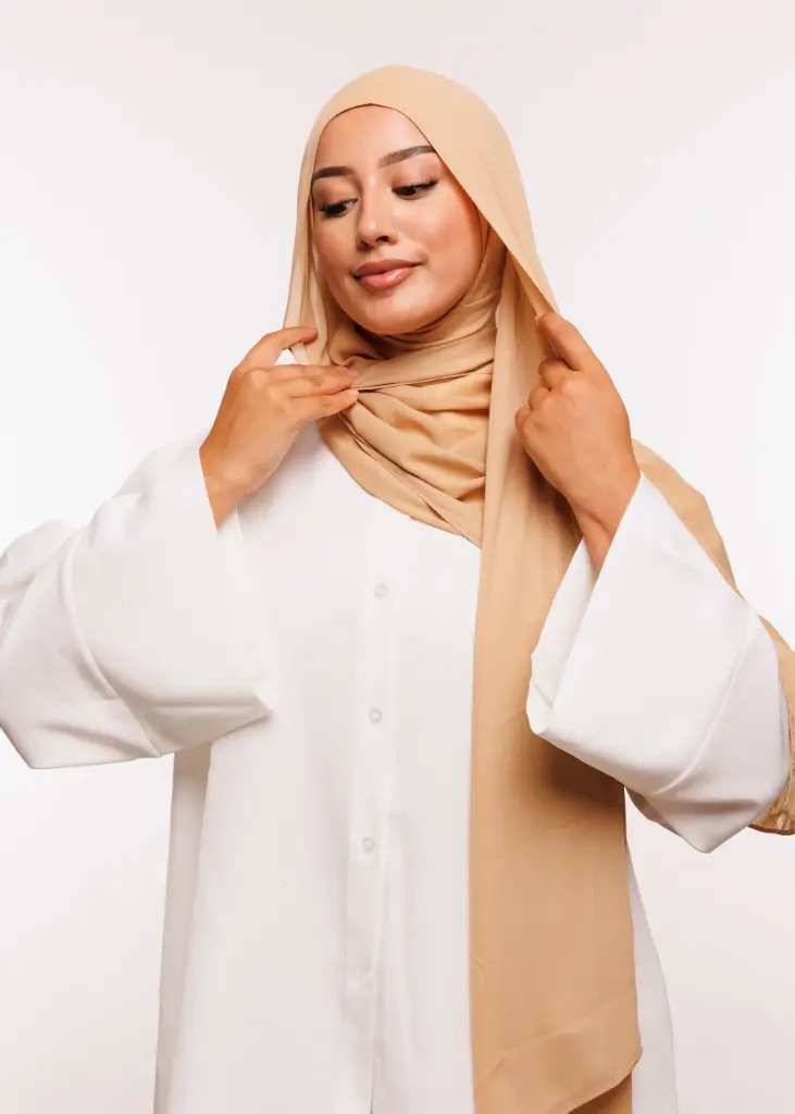 [PN-12542] Châle en Crêpe avec Bonnet Ninja - Beige