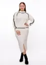 F2328 - طقم نسائي محبوك بخطوط متباينة