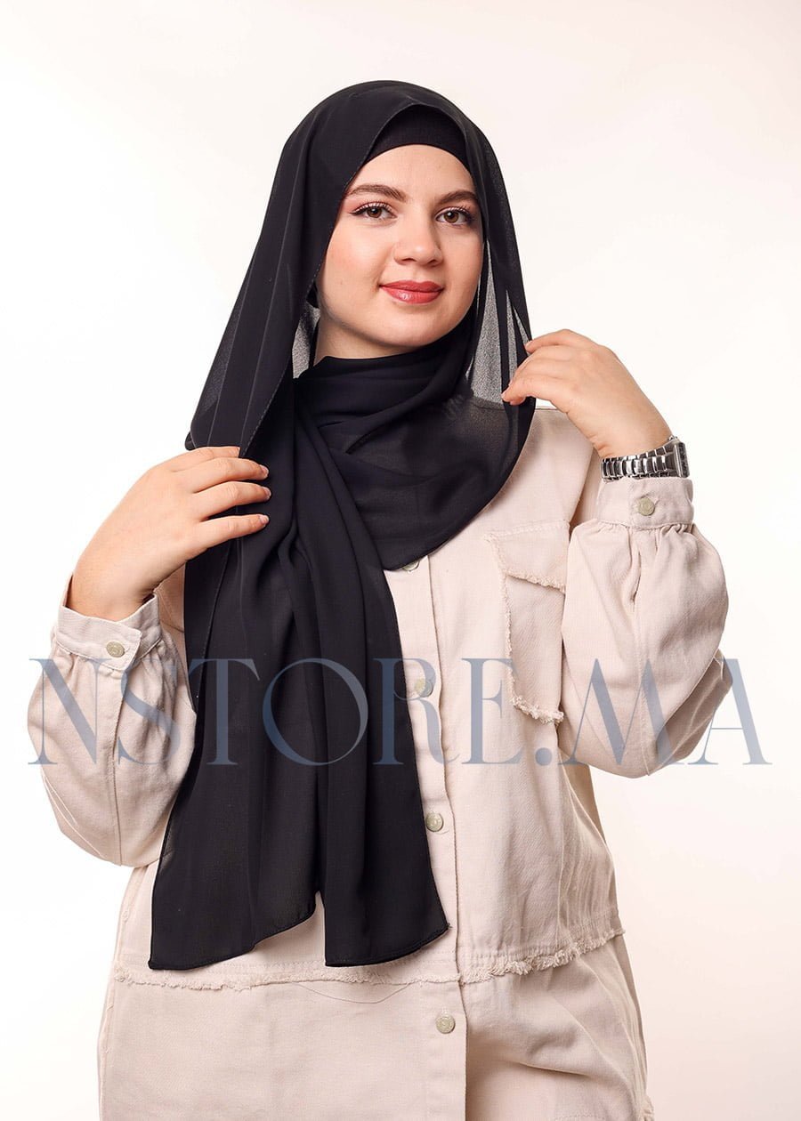شال كريب بالبوني يربط من الخلف أسود