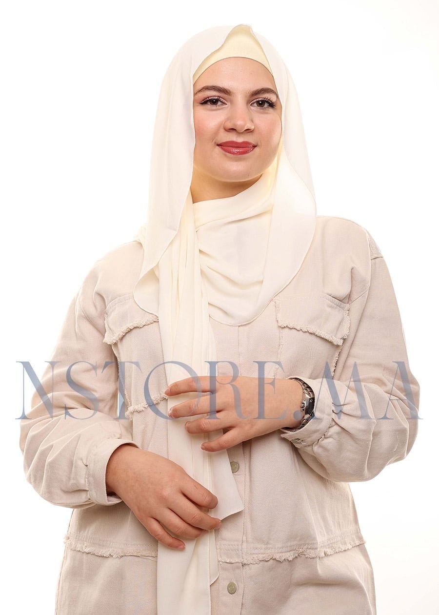 شال كريب بالبوني يربط من الخلف أبيض مصفر