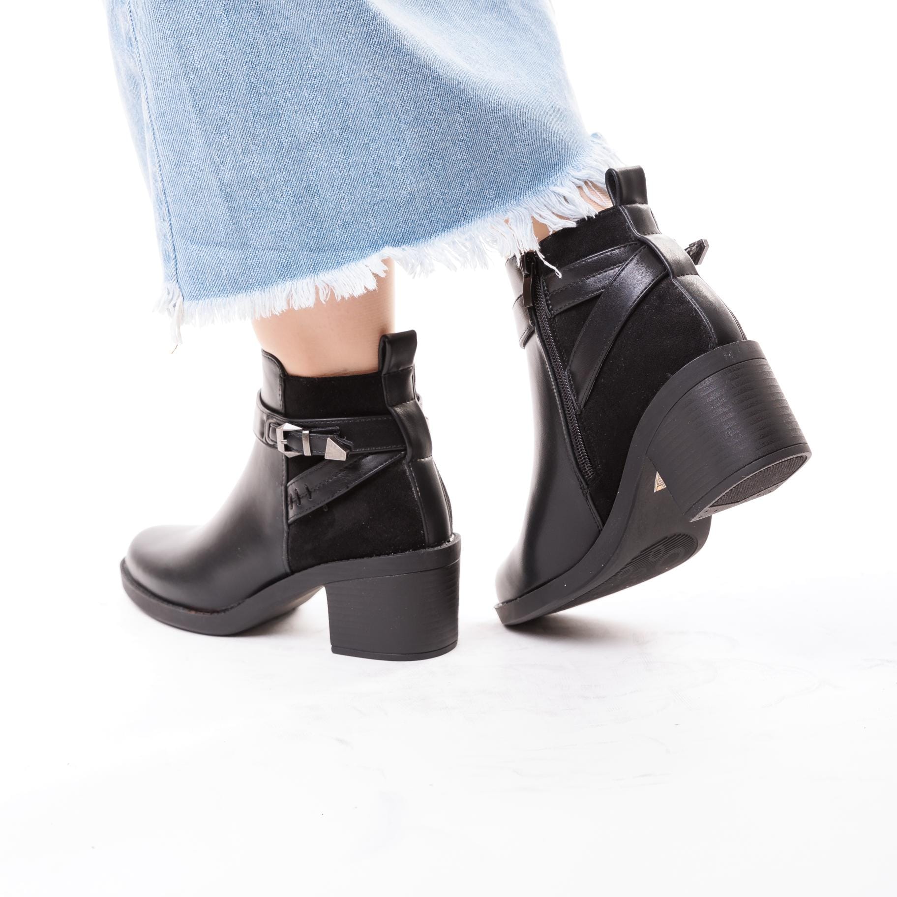 حذاء نسائي شتوي - Les bottes dh2258