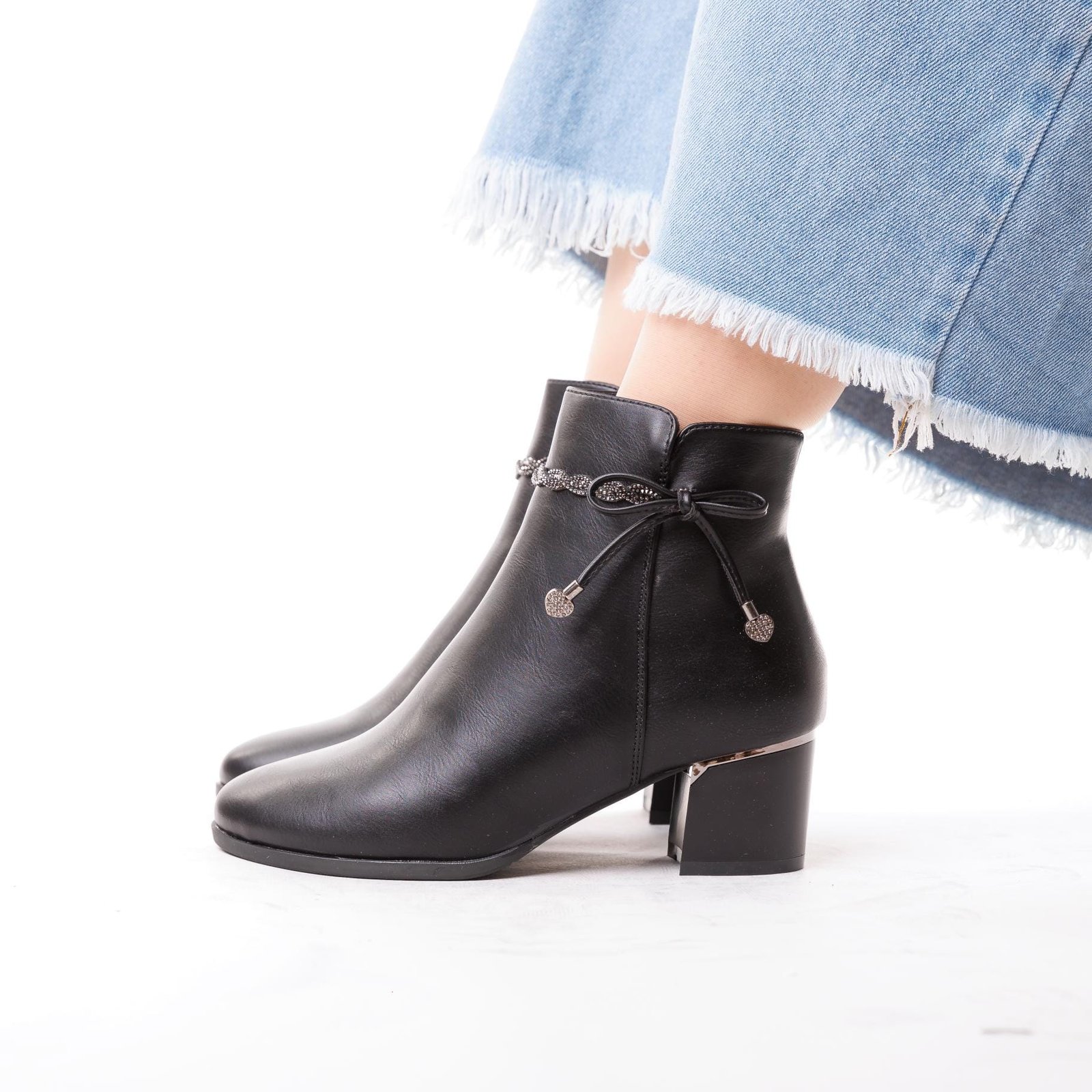 حذاء نسائي شتوي - Les bottes dh2303
