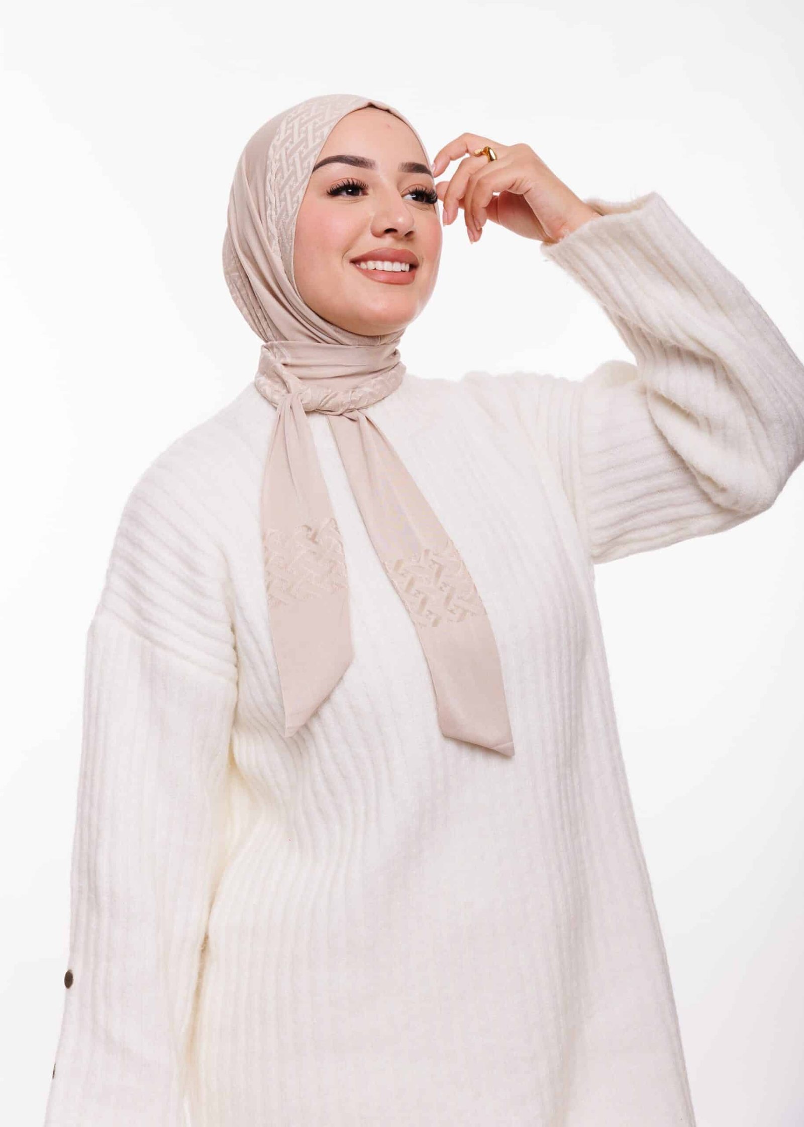 طبقية خليجية - ترابي -