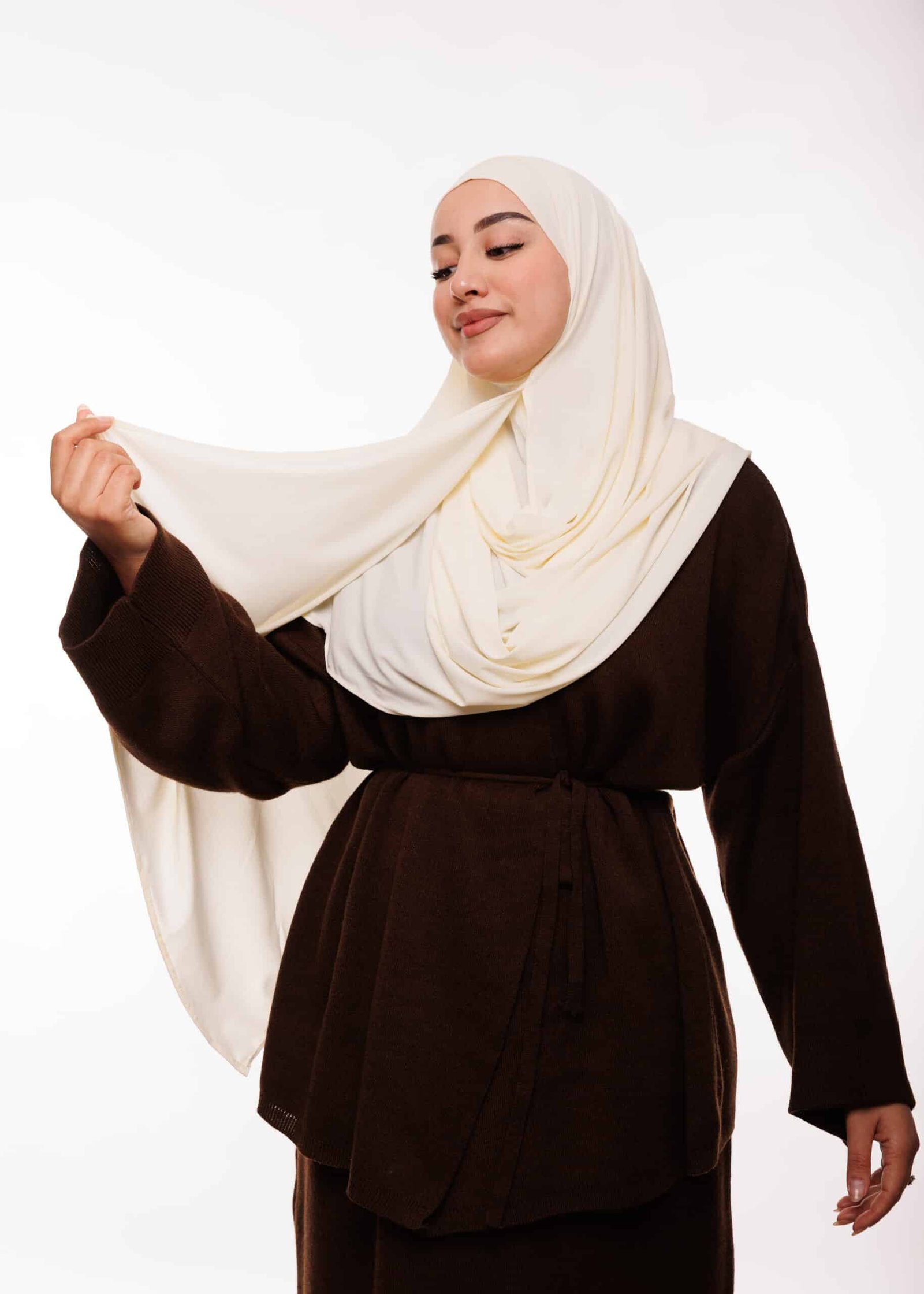 شال مزدوج أبيض مصفر