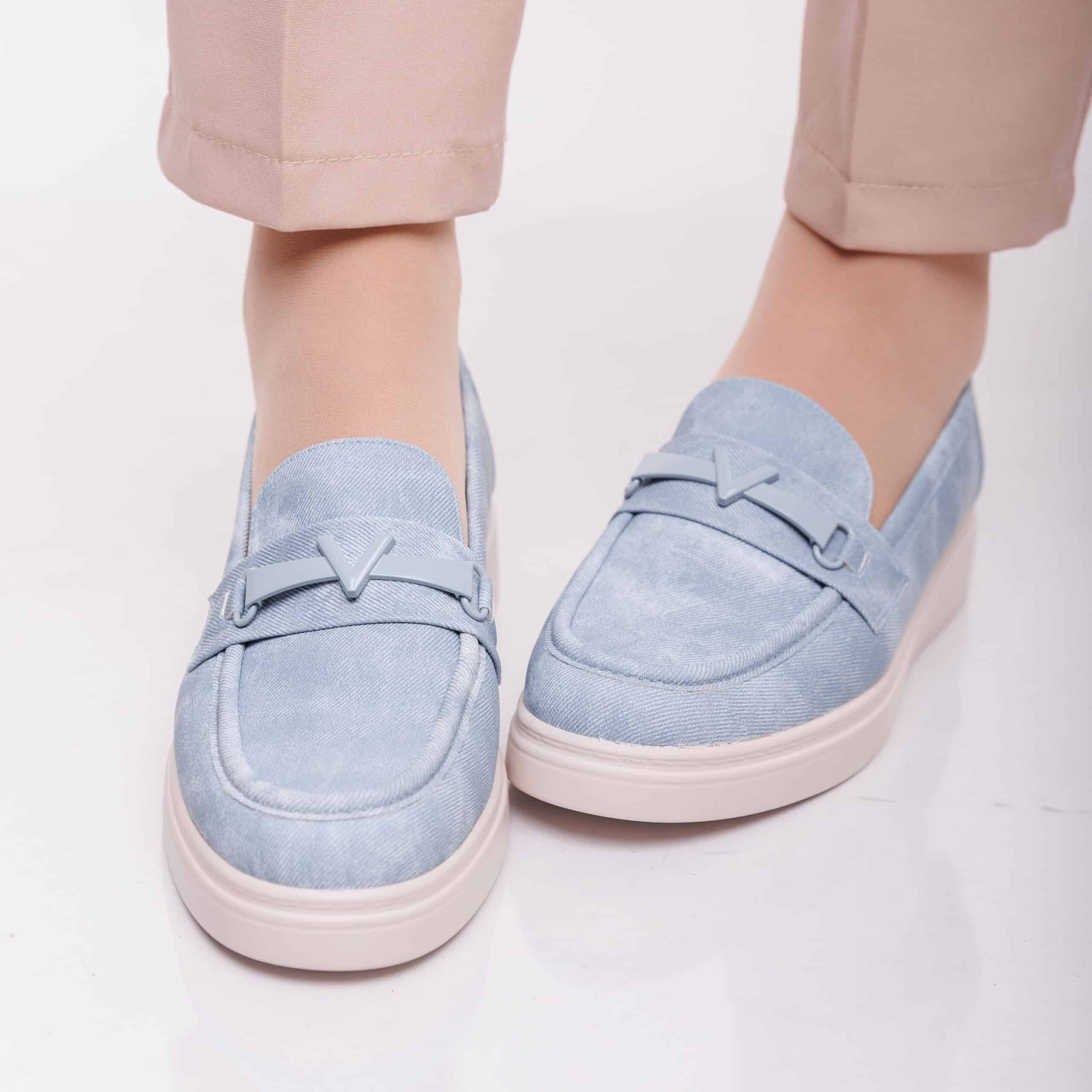 حذاء كلاسيكي أنيق