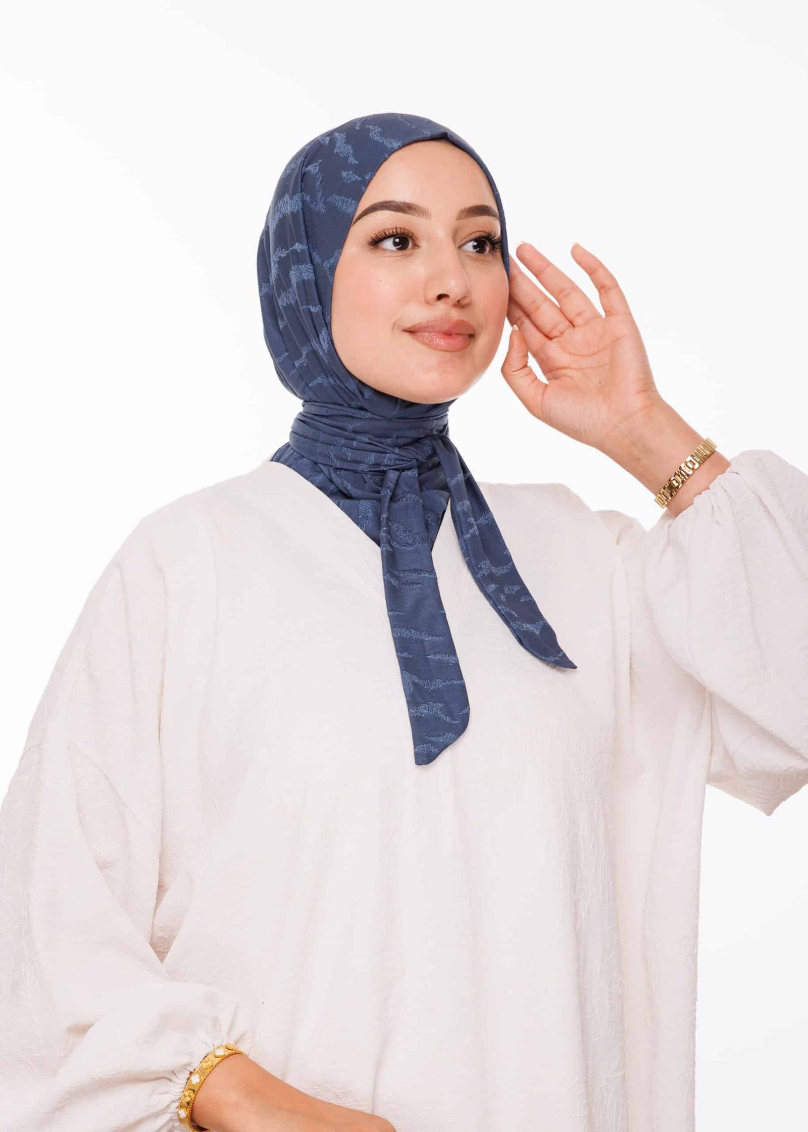طبقية فخمة - أزرق بترولي