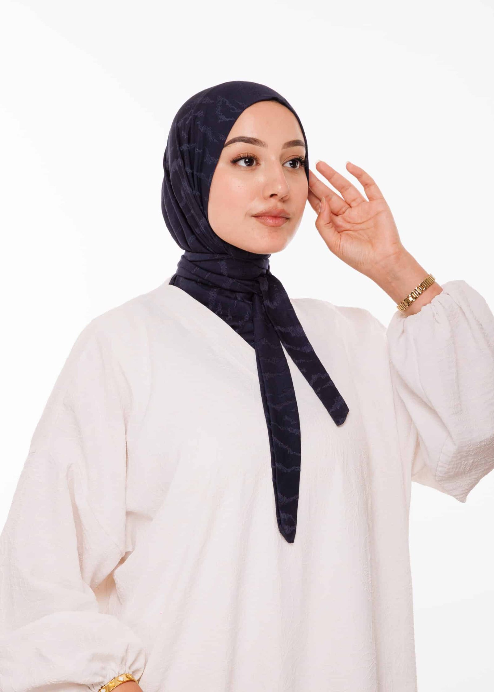 طبقية فخمة - أزرق داكن