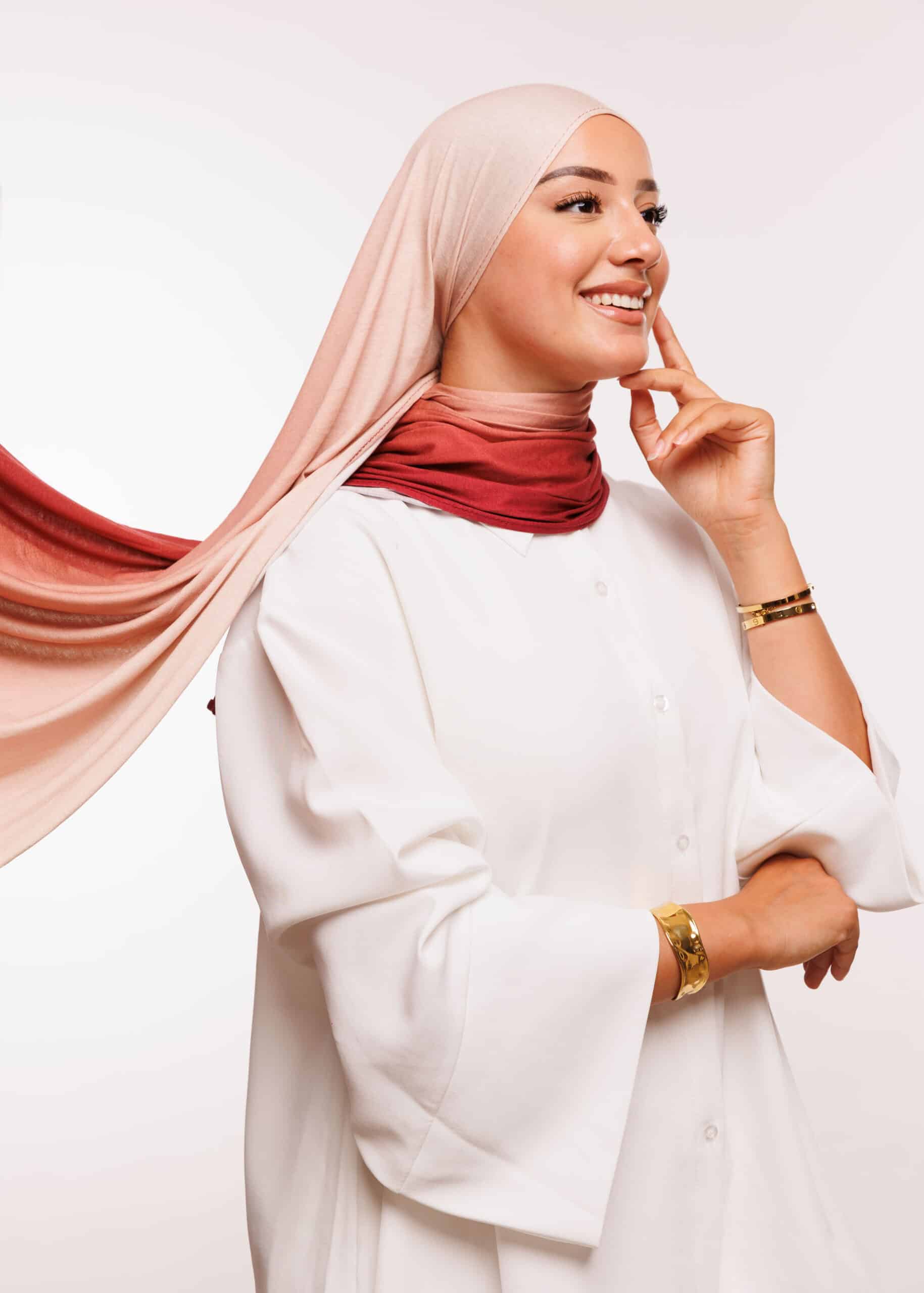 شال ليكرا ديڭرادي - بورجوندي -