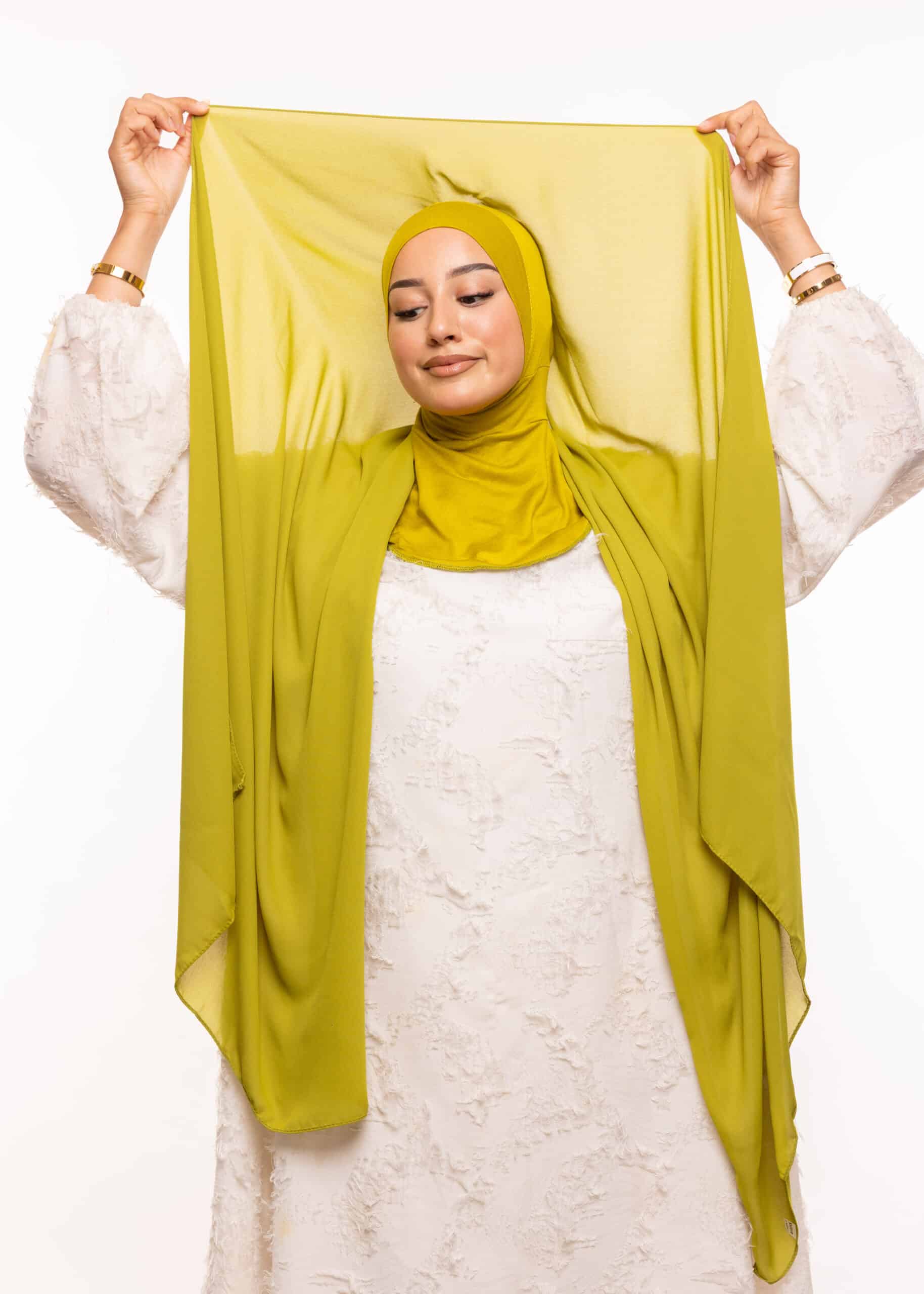 شال كريب حريري بالبوني "النينجا"