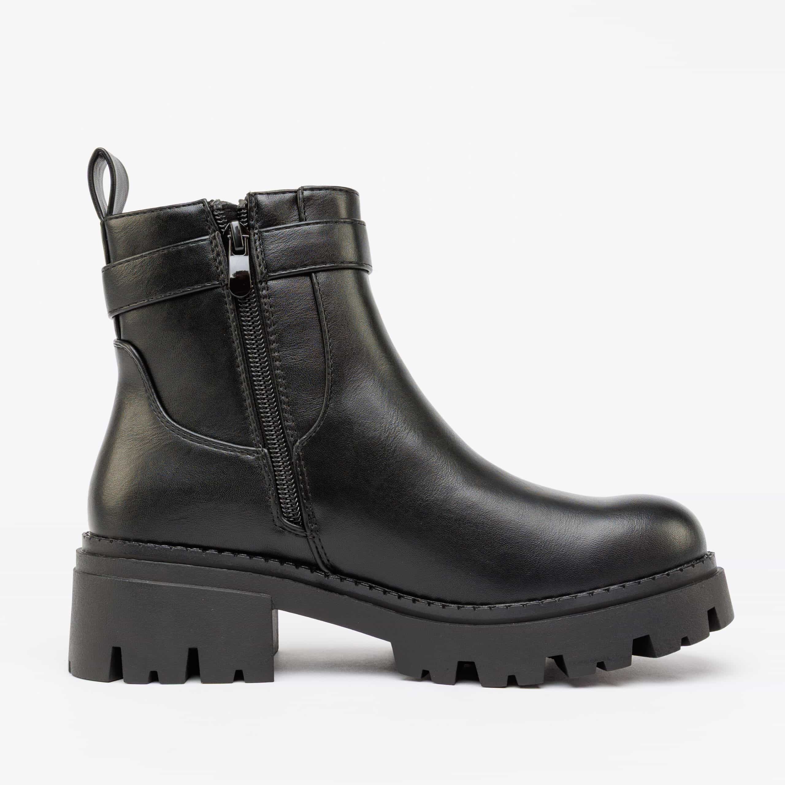 حذاء نسائي شتوي- 588-61