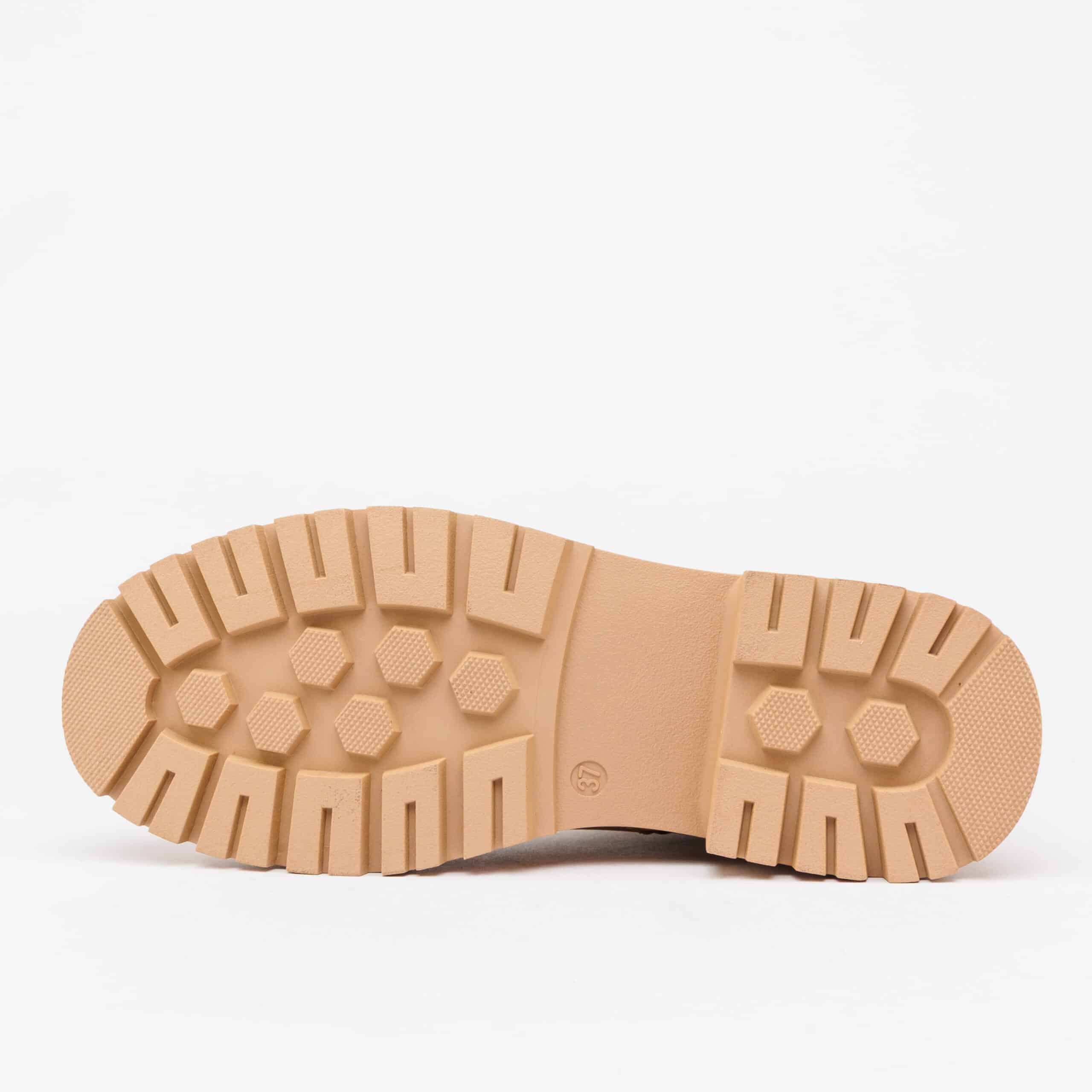 حذاء نسائي شتوي – FR809