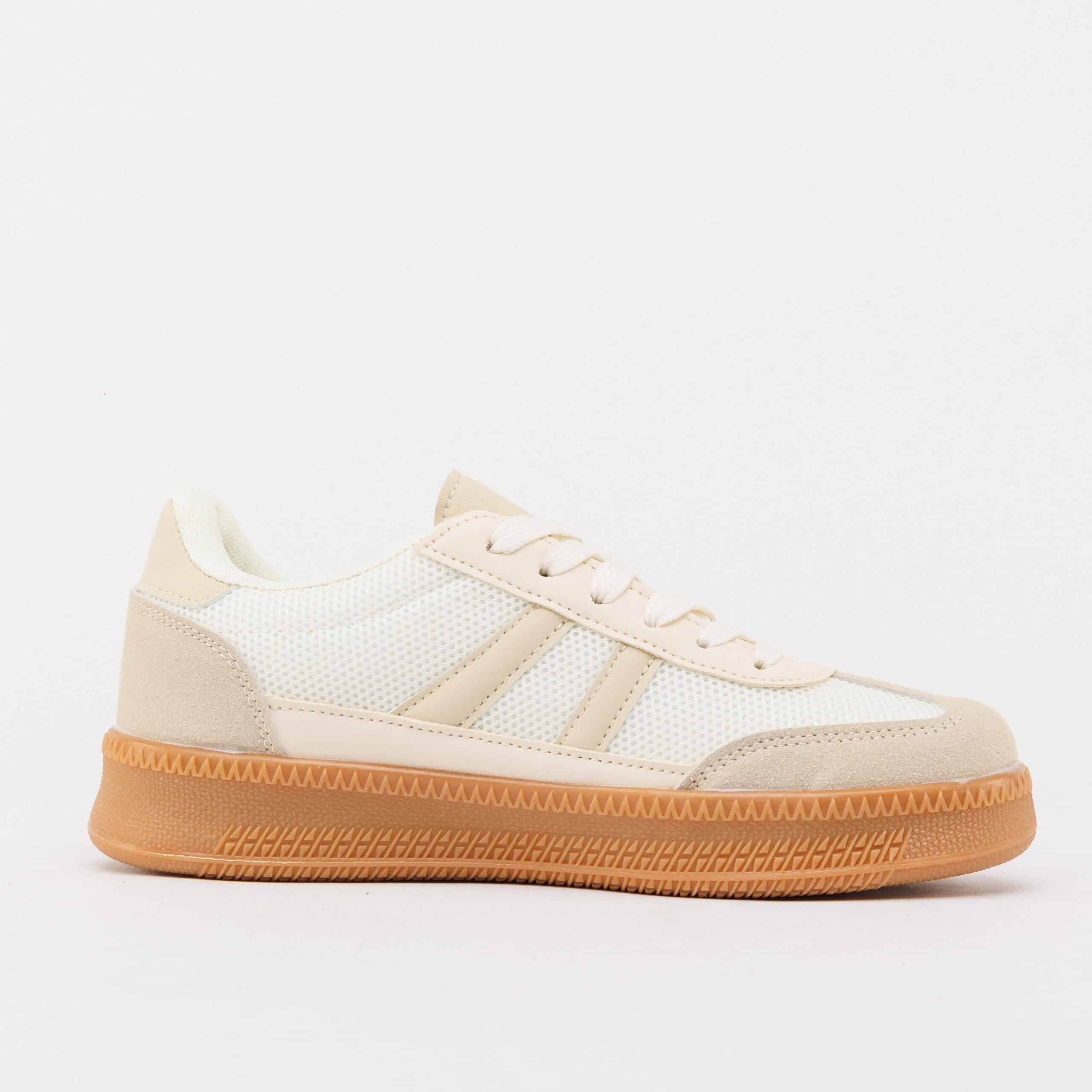 حذاء رياضي - CC117