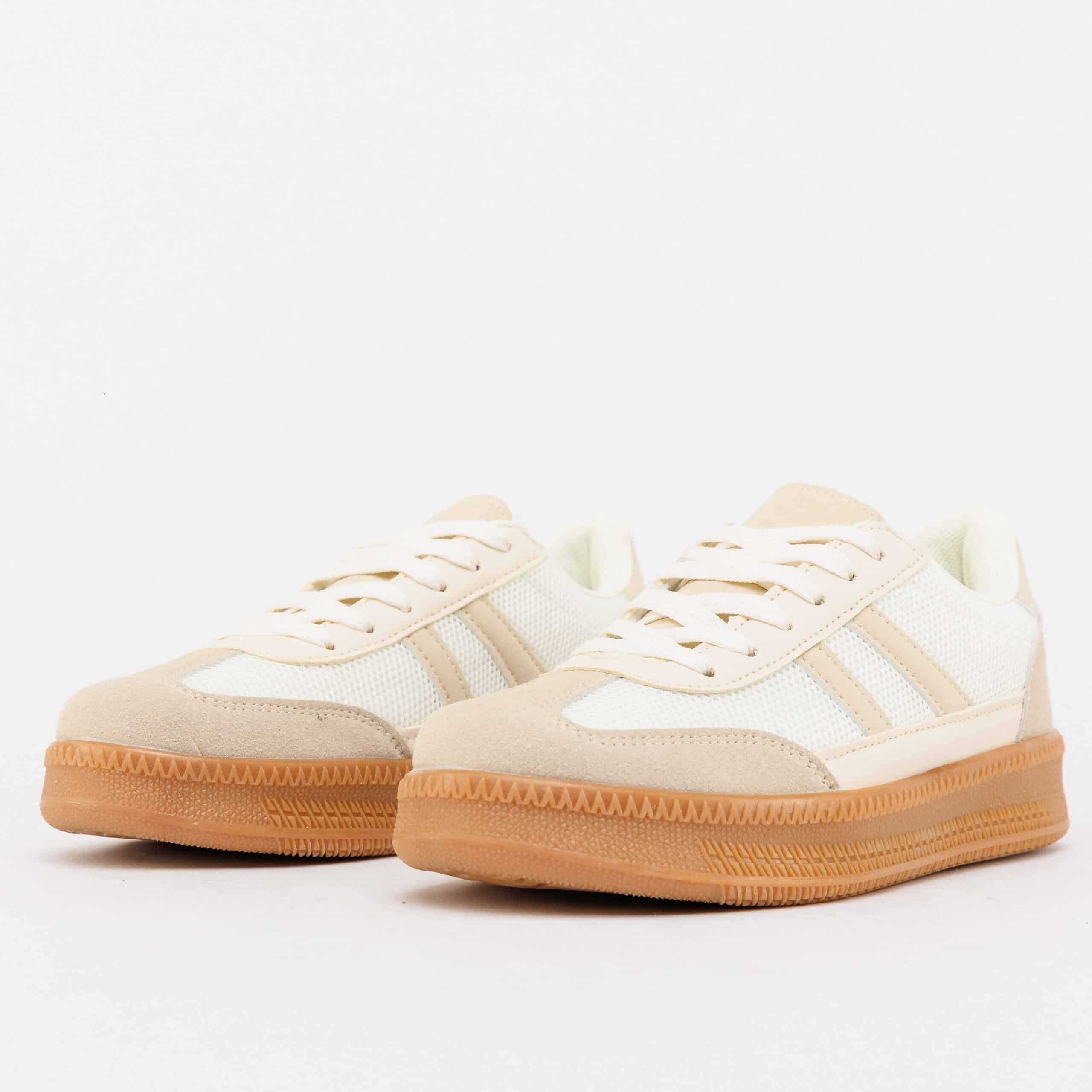 حذاء رياضي - CC117