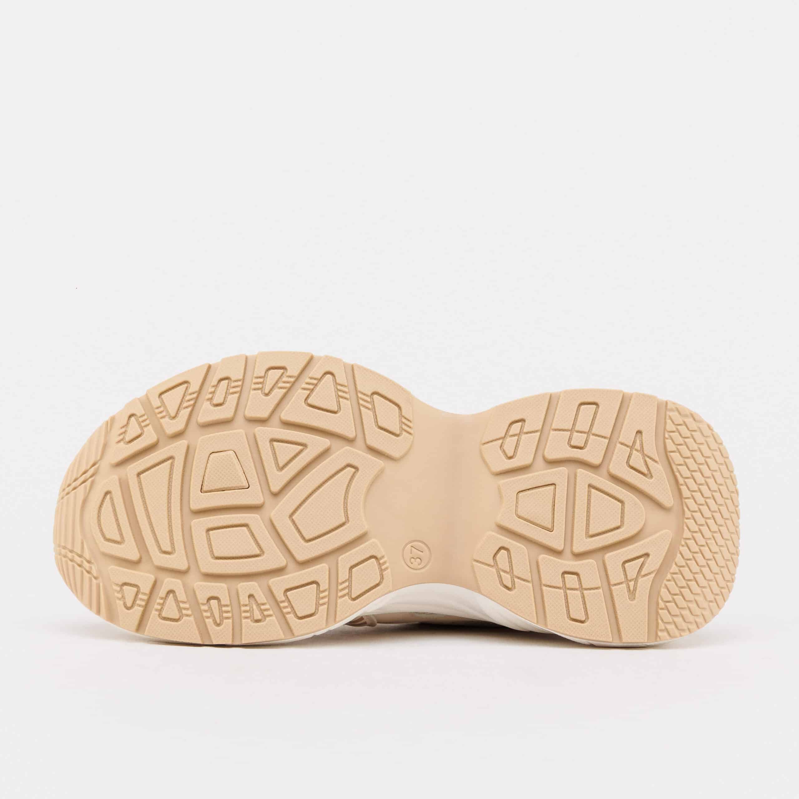 حذاء رياضي - GG733