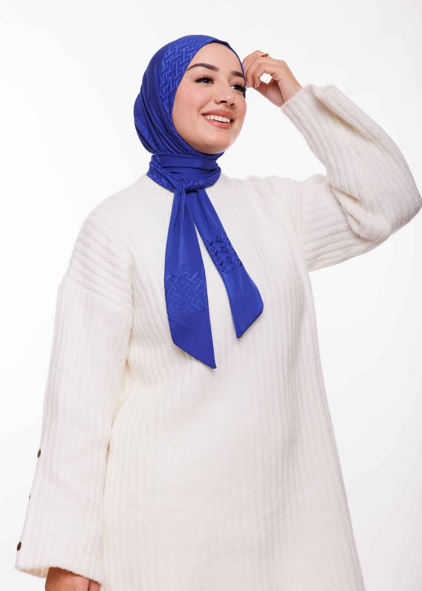 طبقية خليجية - أزرق ملكي -