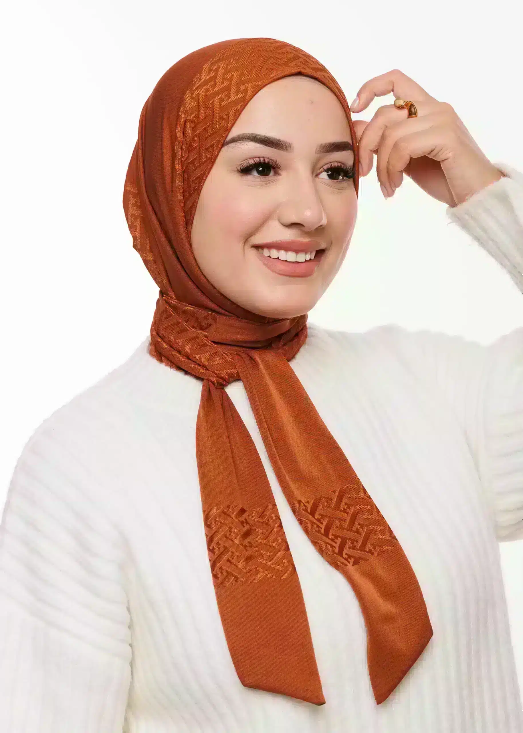 طبقية خليجية كراميل طبقية خليجية 476 1 scaled