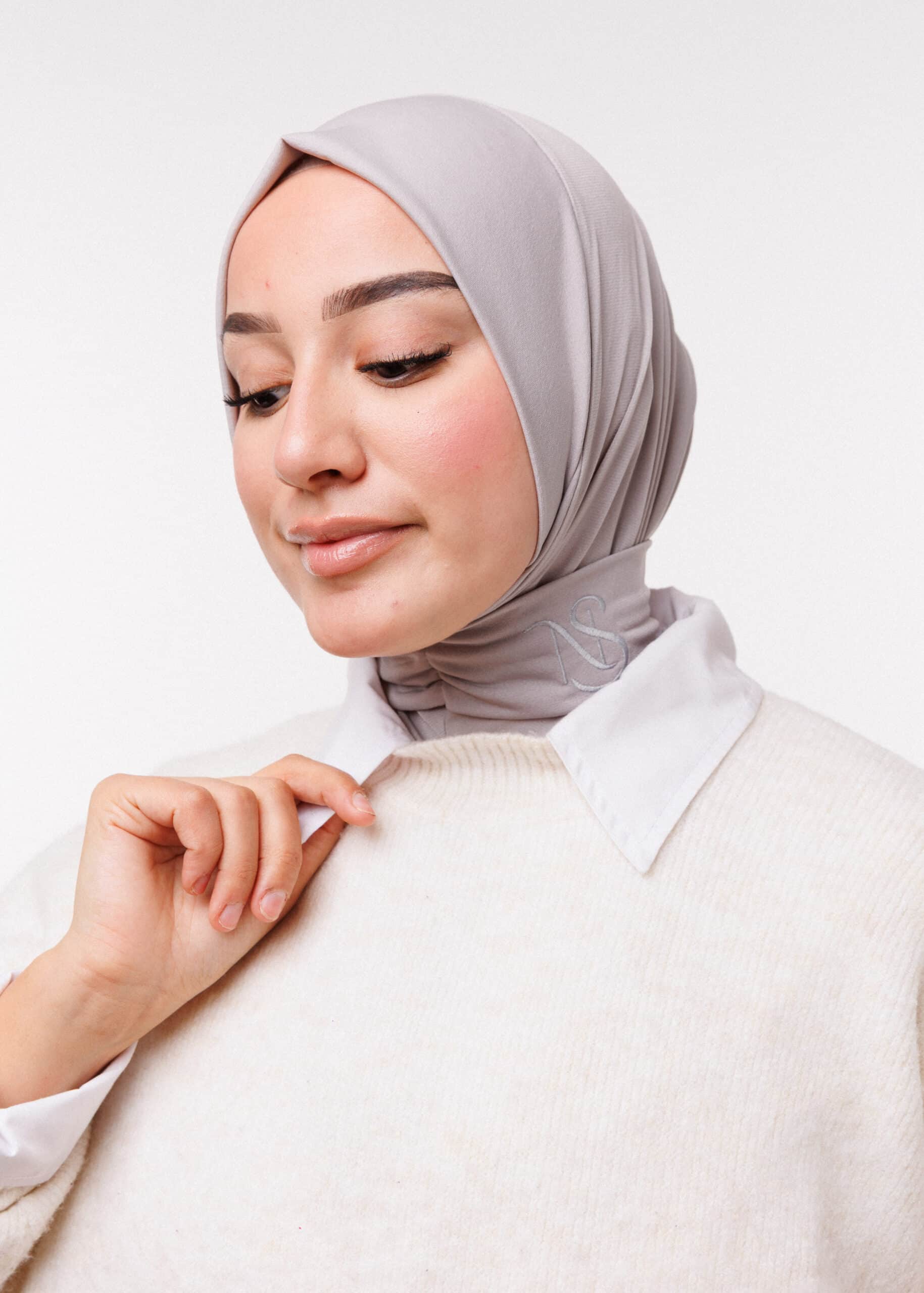 طبقية جيرسي - رمادي فاتح