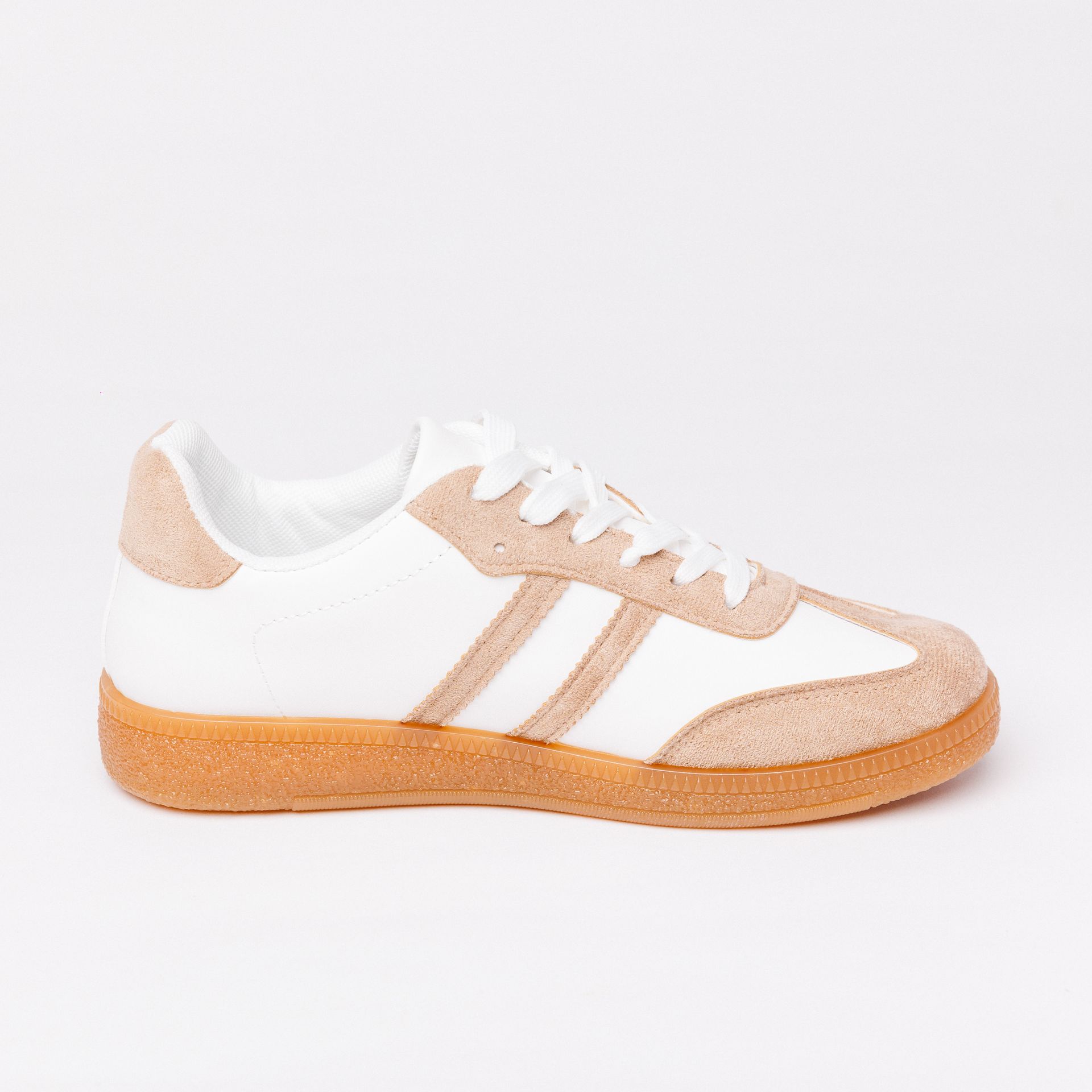 حذاء رياضي - T003W