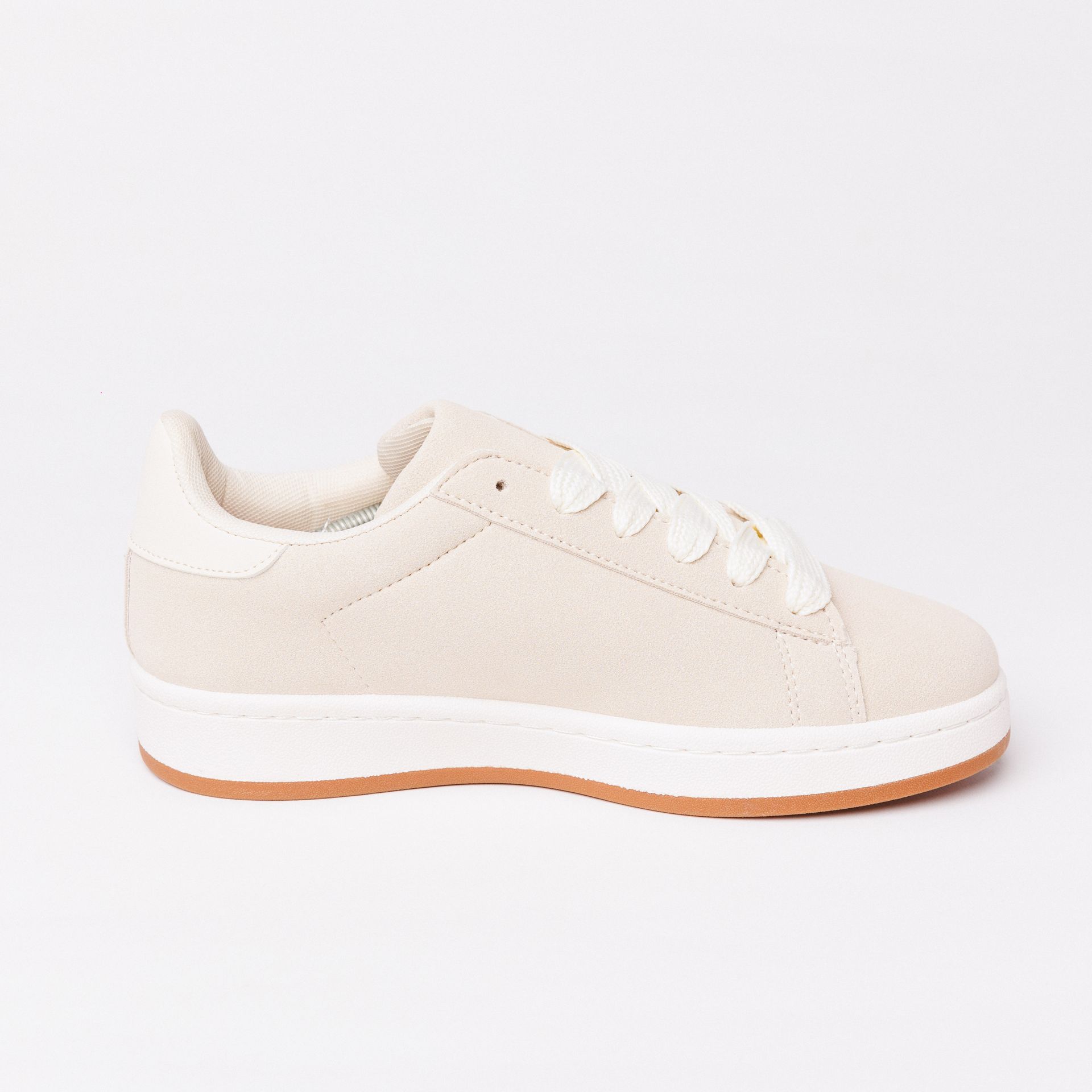 حذاء رياضي - C-626