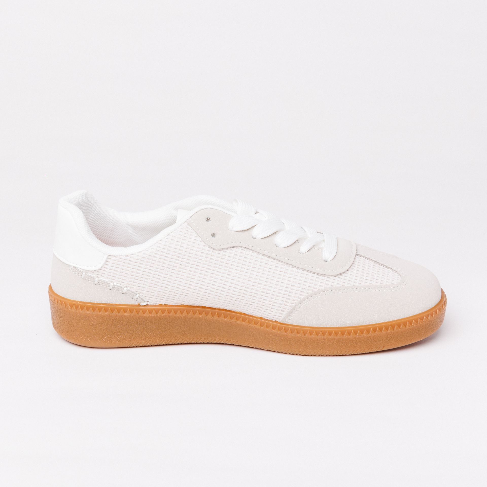 حذاء رياضي - C-731