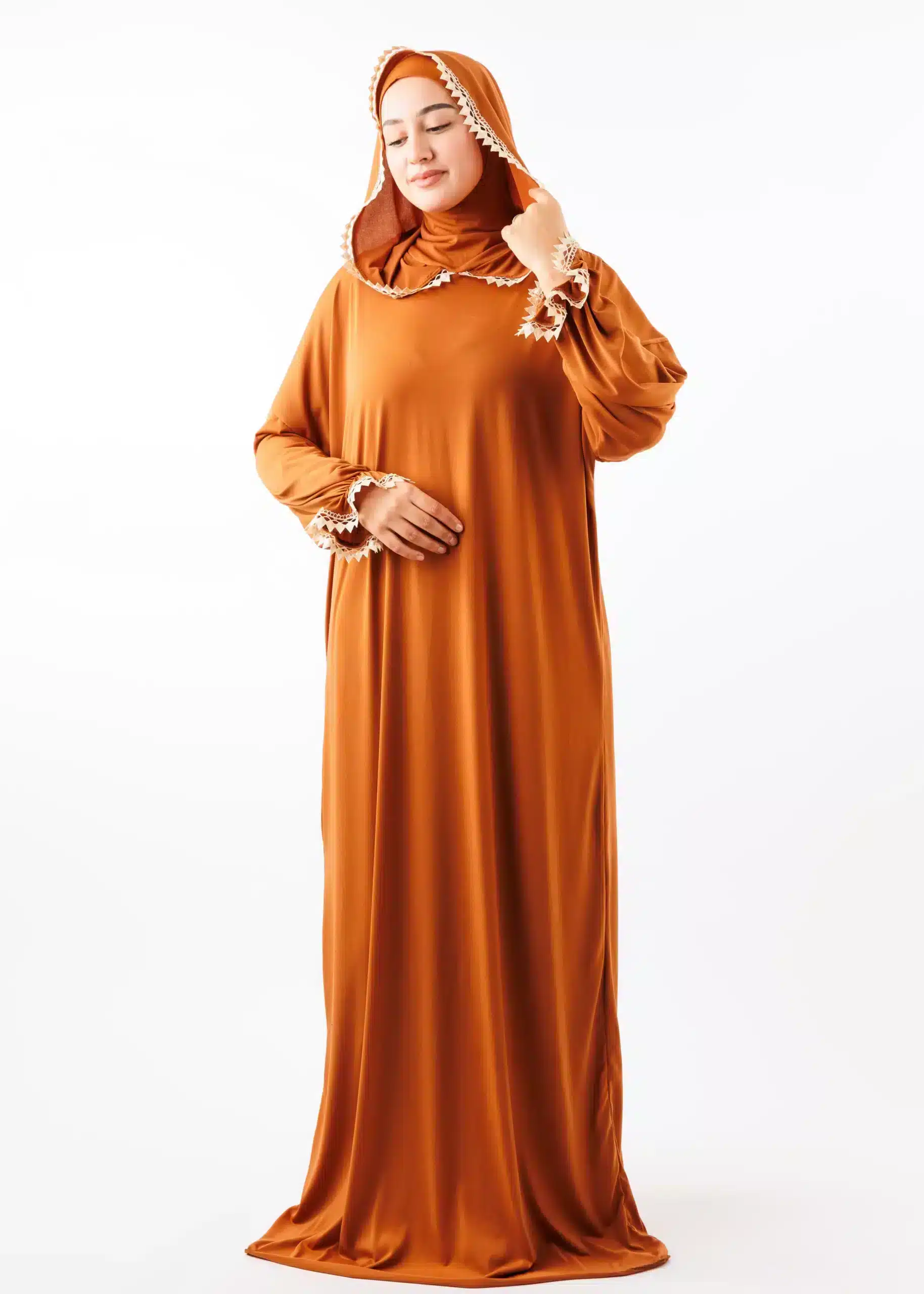 Abaya de Priere avec Bonnet Ninja Caramel عباية 18089 1 1 scaled