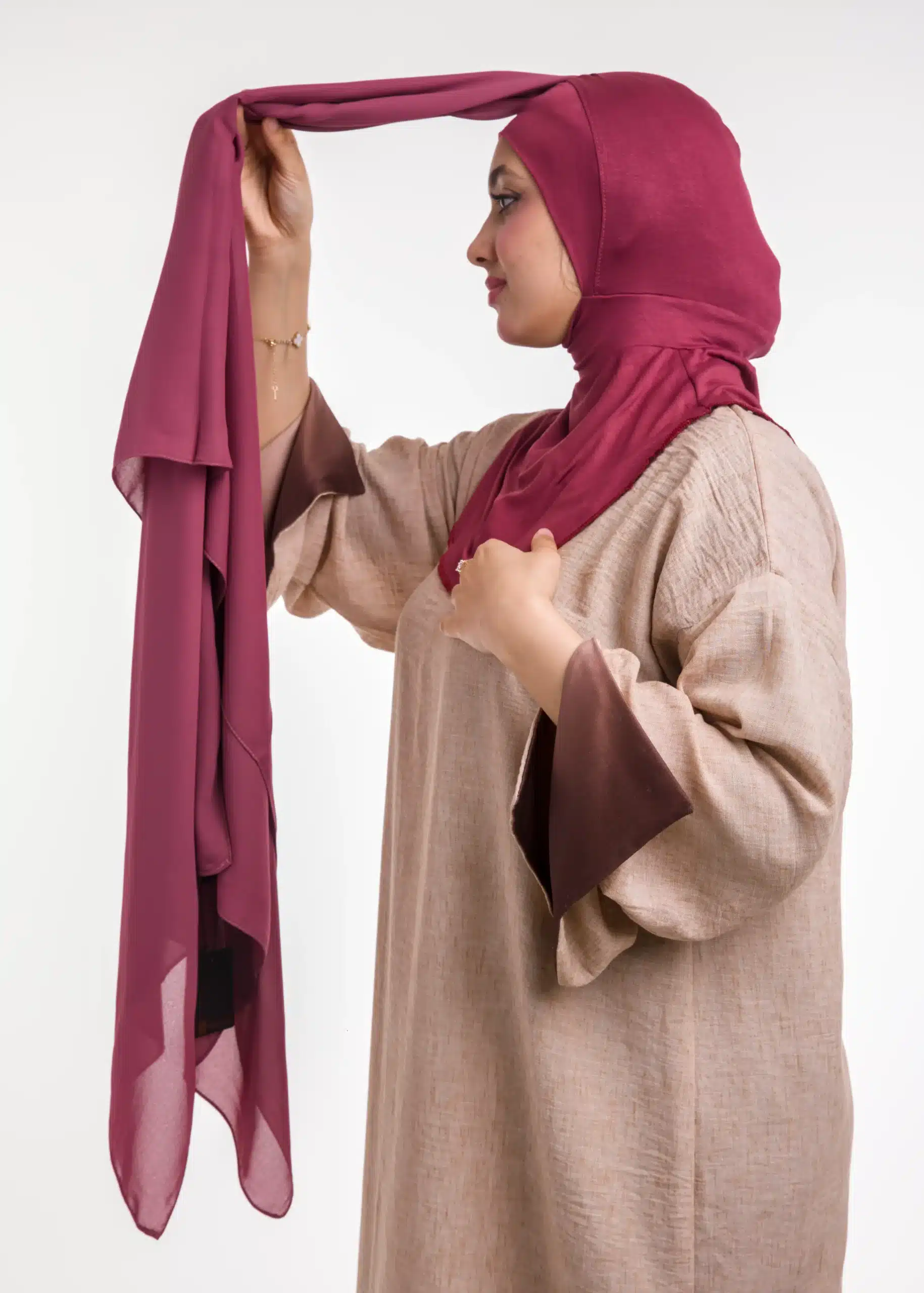 شال كريب حريري بالبوني "النينجا" - بورجوندي