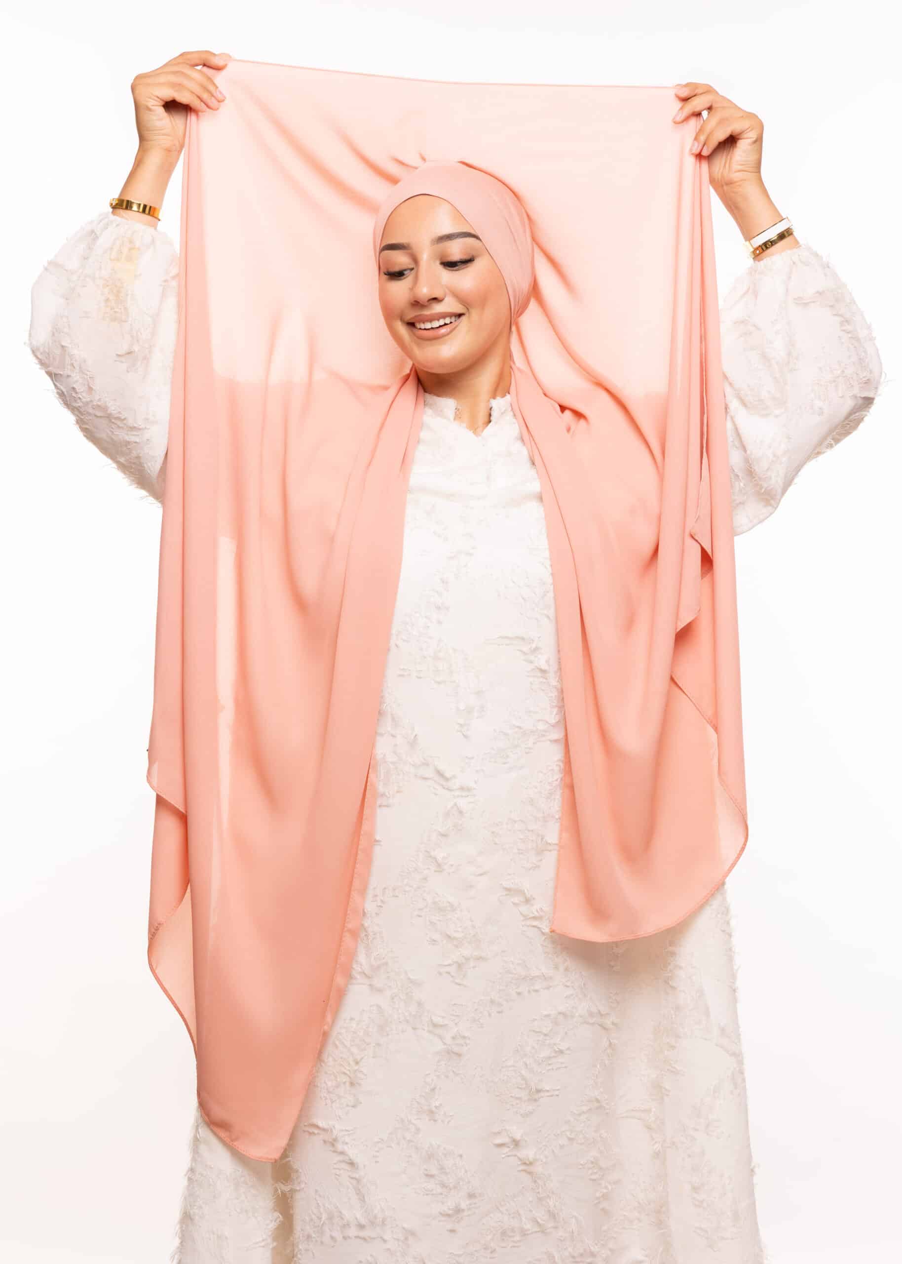 شال كريب بالبوني يربط من الخلف - وردي مرجاني