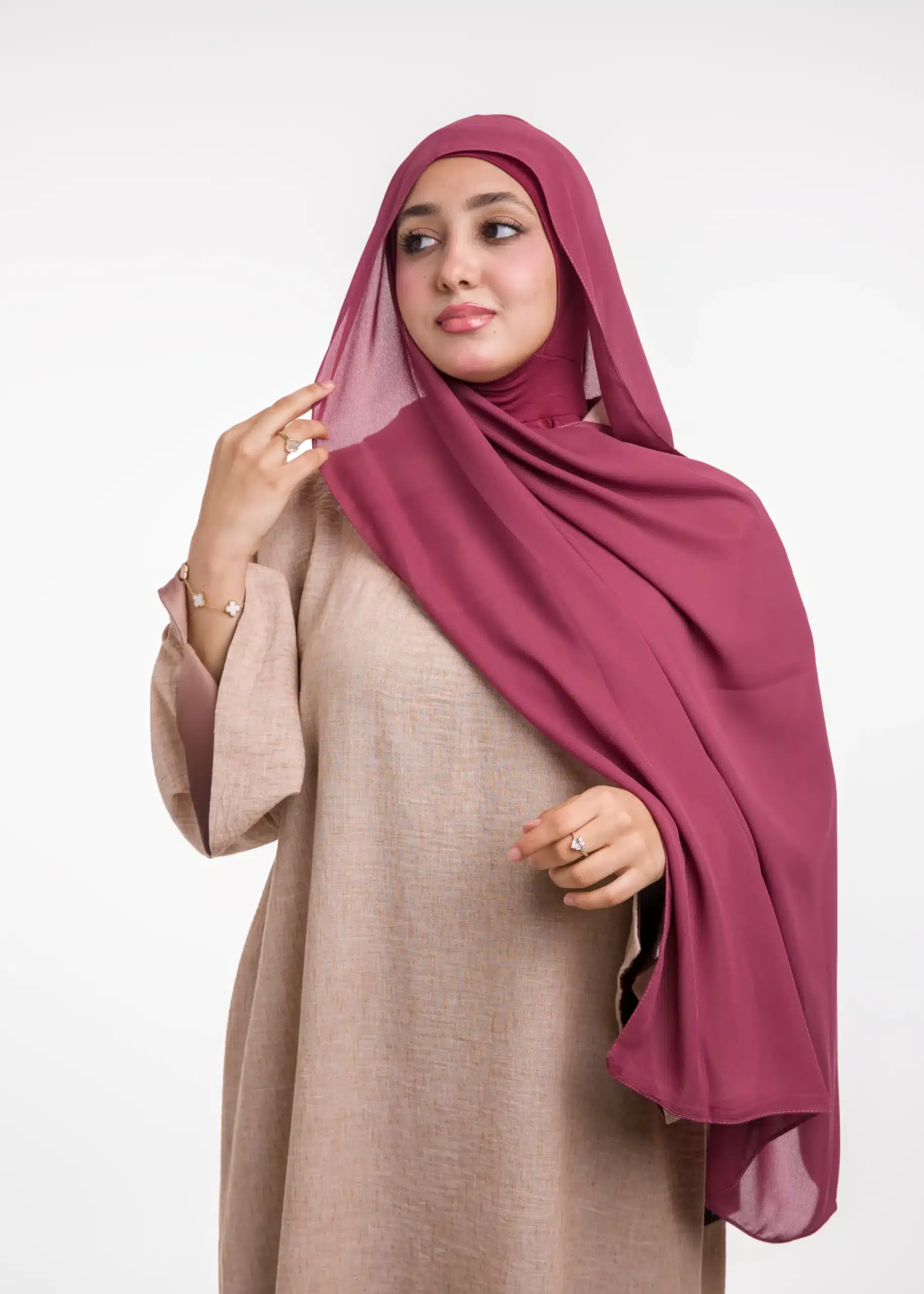 شال كريب حريري بالبوني "النينجا" - بورجوندي