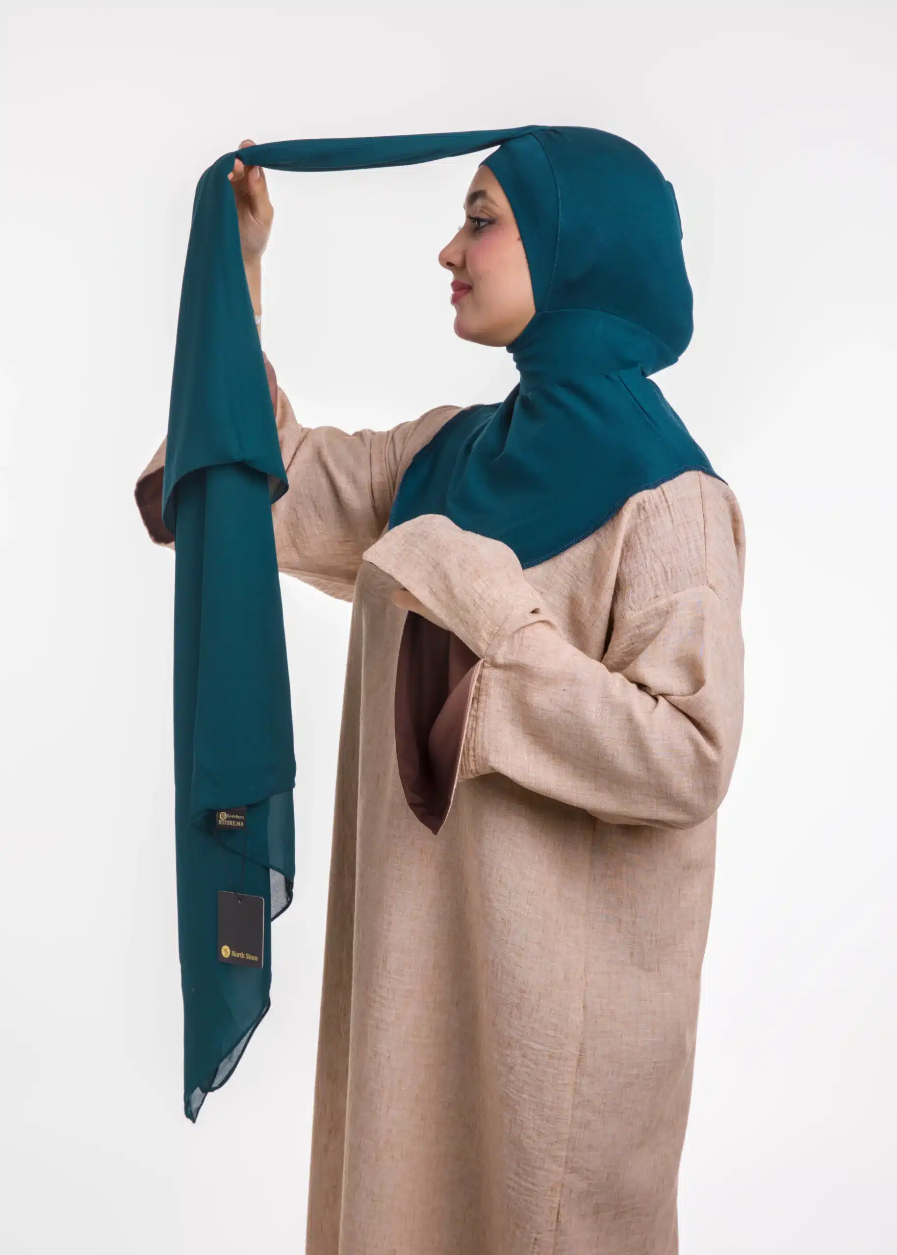 شال كريب حريري بالبوني "النينجا" - أخضر فيروزي