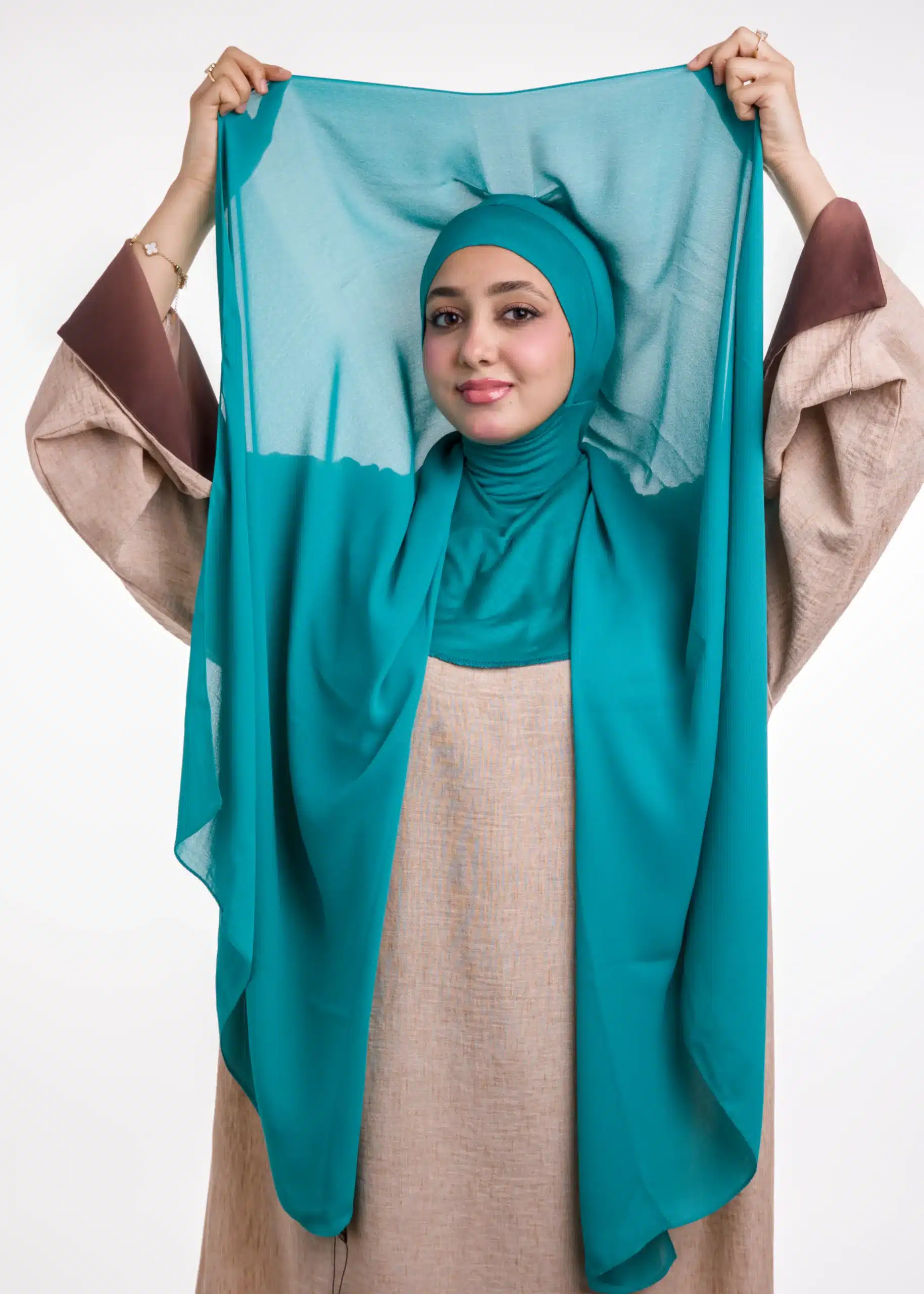 شال كريب حريري بالبوني "النينجا" - تركواز