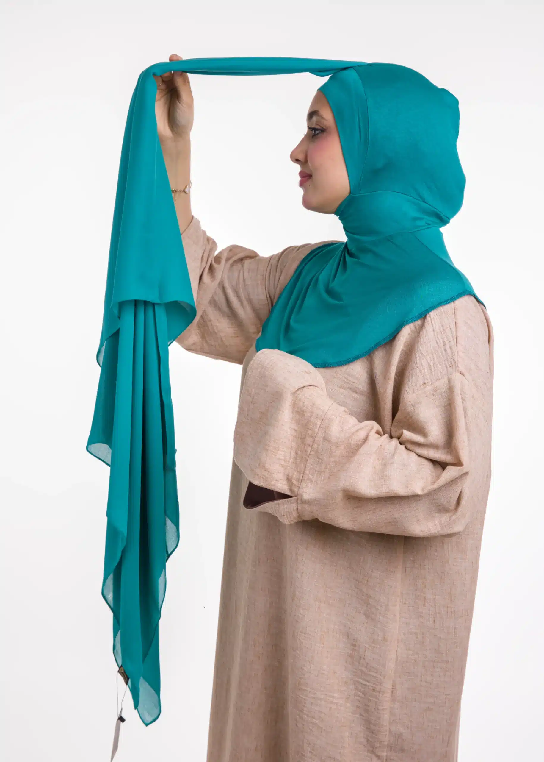 شال كريب حريري بالبوني "النينجا" - تركواز